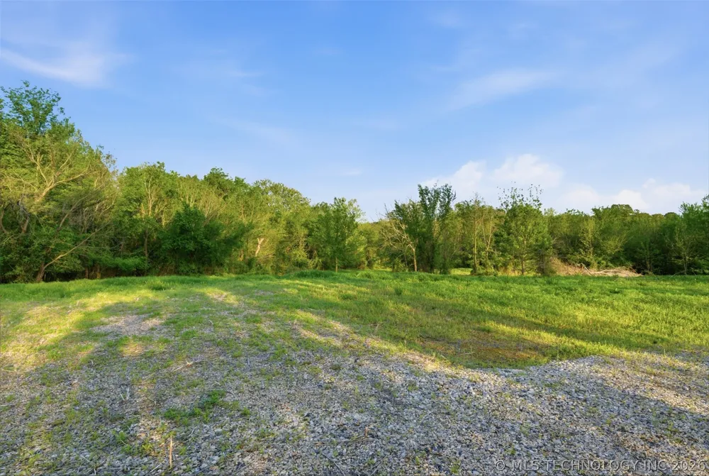 32782 S 4310 ROAD Big Cabin, OK 74332