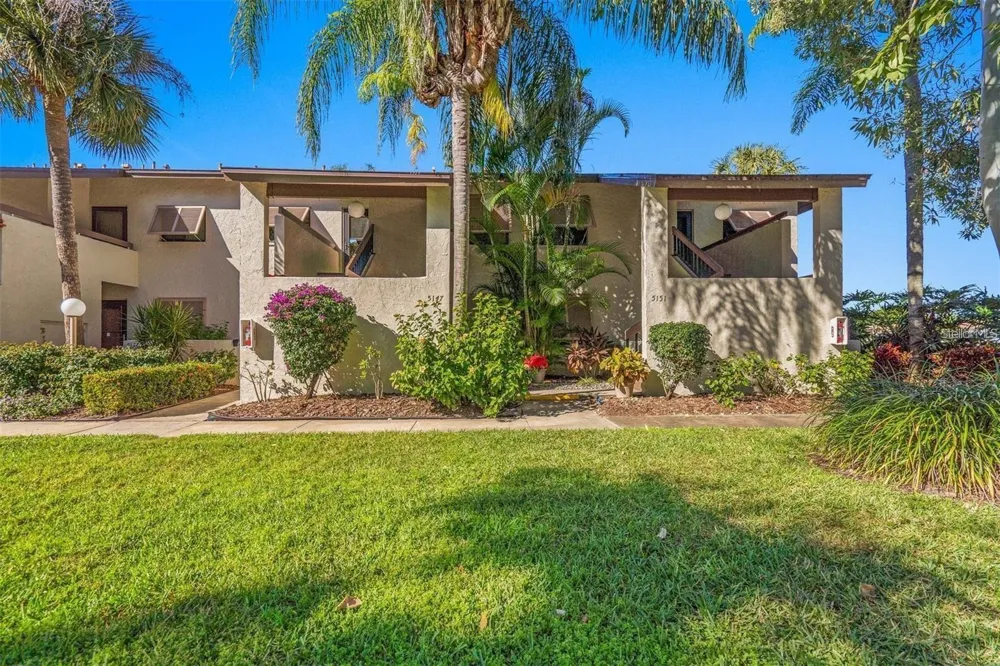 5147 WILLOW LINKS #18 Sarasota, FL 34235