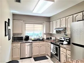 5147 WILLOW LINKS #18 Sarasota, FL 34235