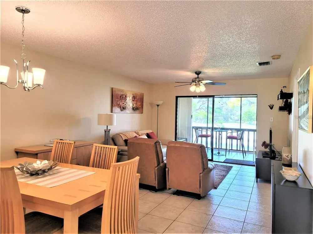 5147 WILLOW LINKS #18 Sarasota, FL 34235