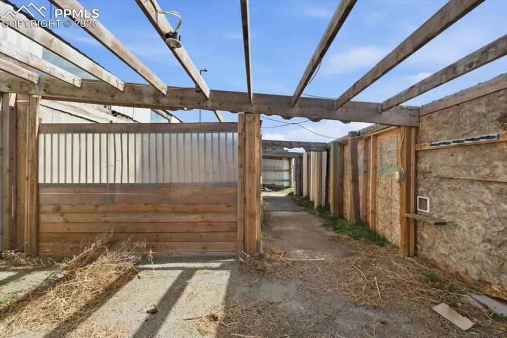 2202 Ellicott Highway Calhan, CO 80808
