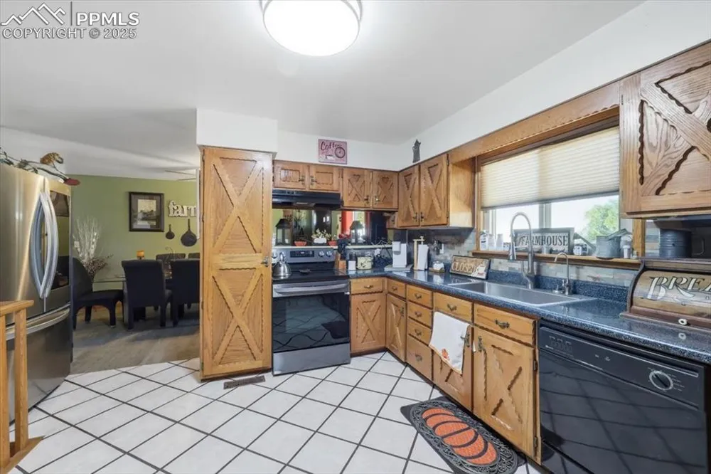 2202 Ellicott Highway Calhan, CO 80808