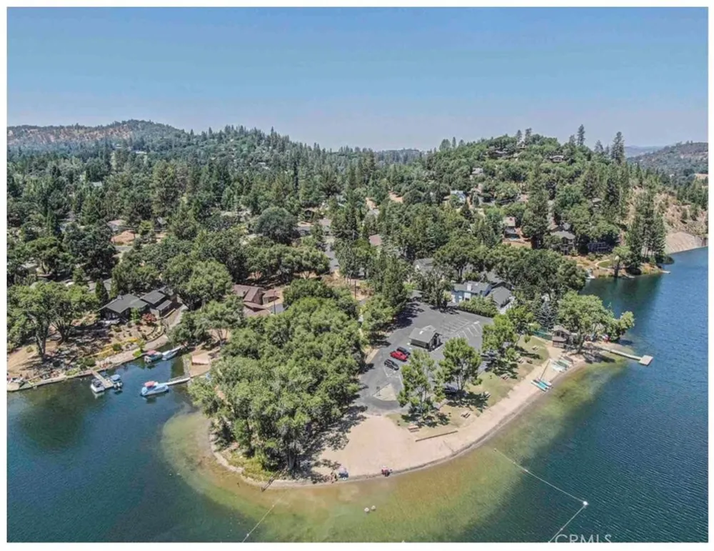 Pine Mountain Drive Groveland, CA 95321