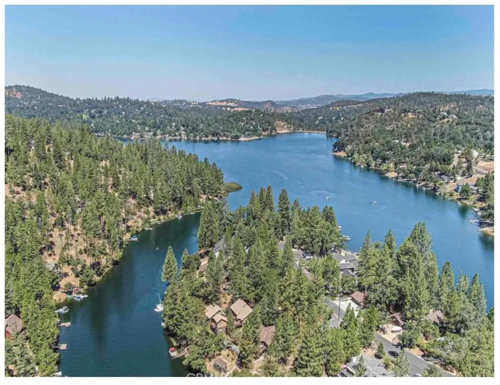 Pine Mountain Drive Groveland, CA 95321