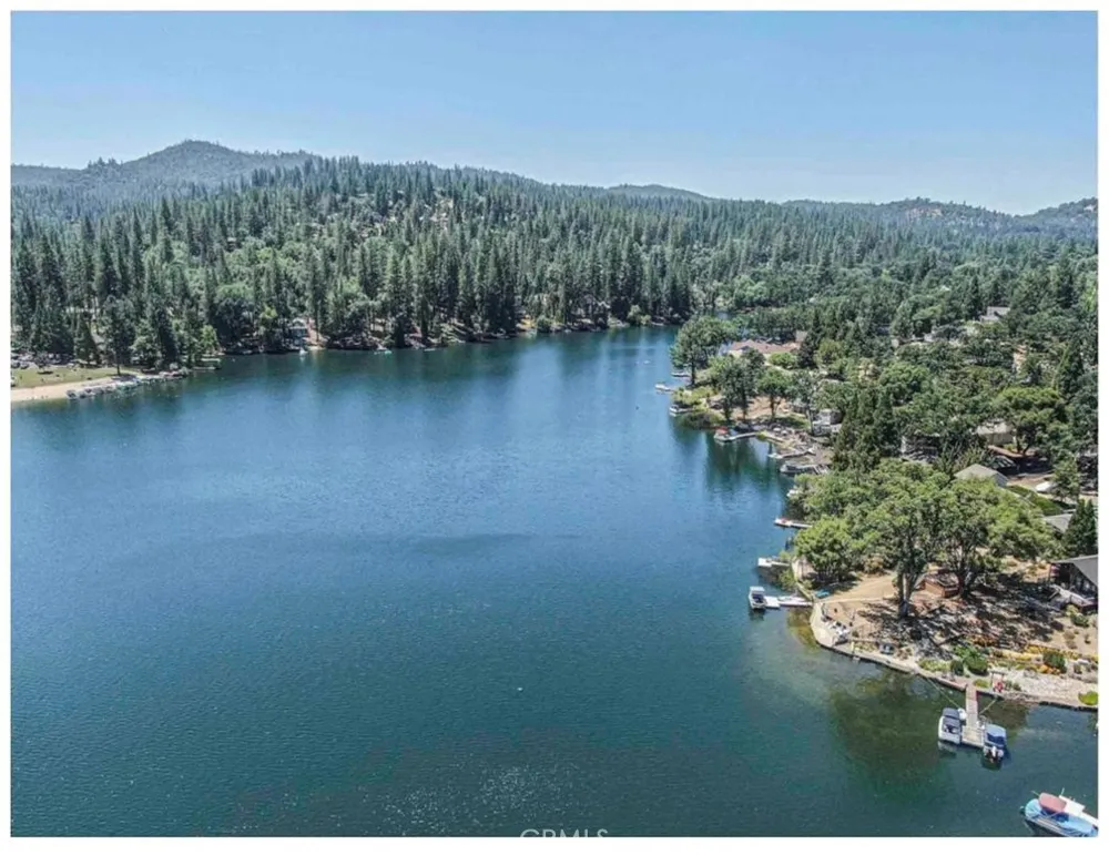 Pine Mountain Drive Groveland, CA 95321