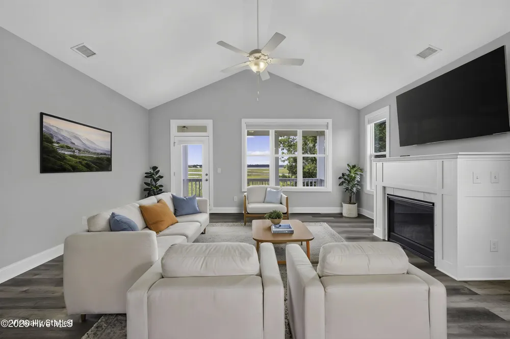 125 S Boca Bay Lane #B Surf City, NC 28445