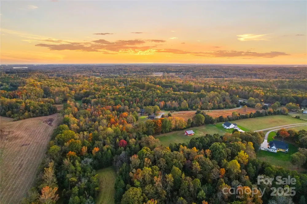 213 Rustic Road Mooresville, NC 28115