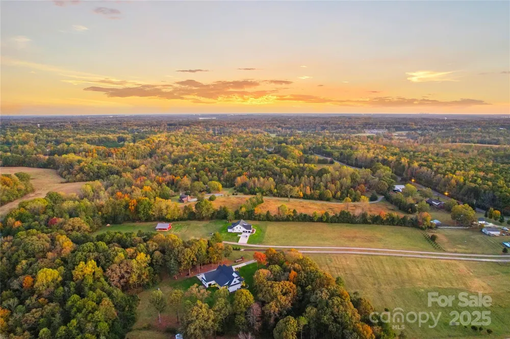 213 Rustic Road Mooresville, NC 28115