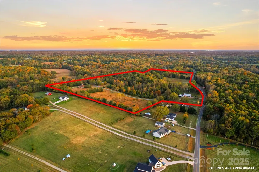 213 Rustic Road Mooresville, NC 28115