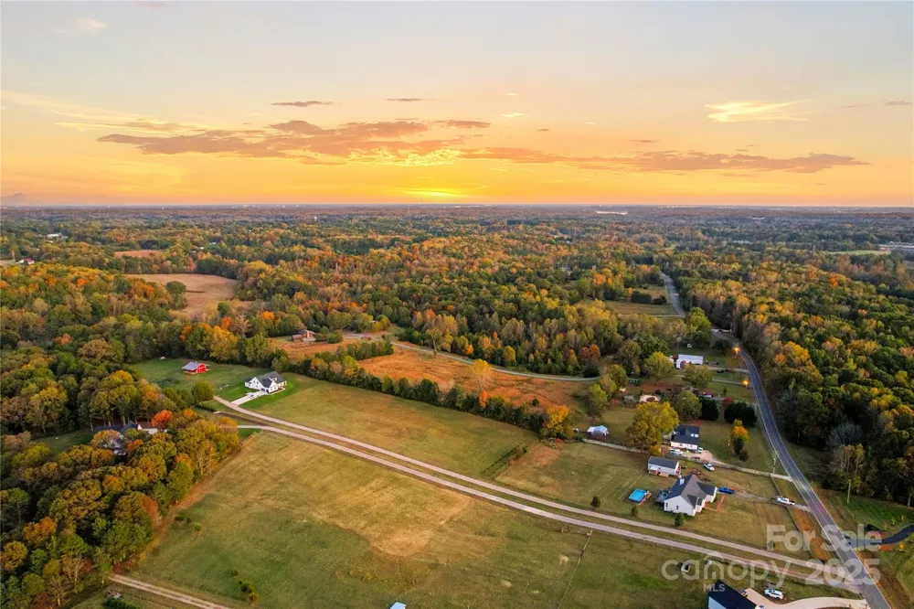 213 Rustic Road Mooresville, NC 28115