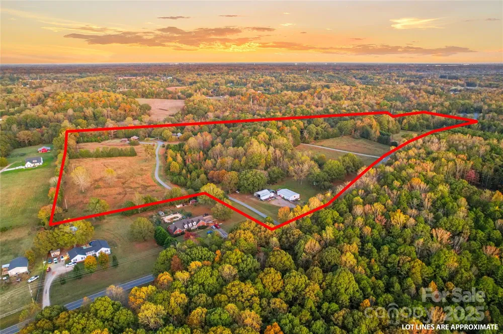 213 Rustic Road Mooresville, NC 28115