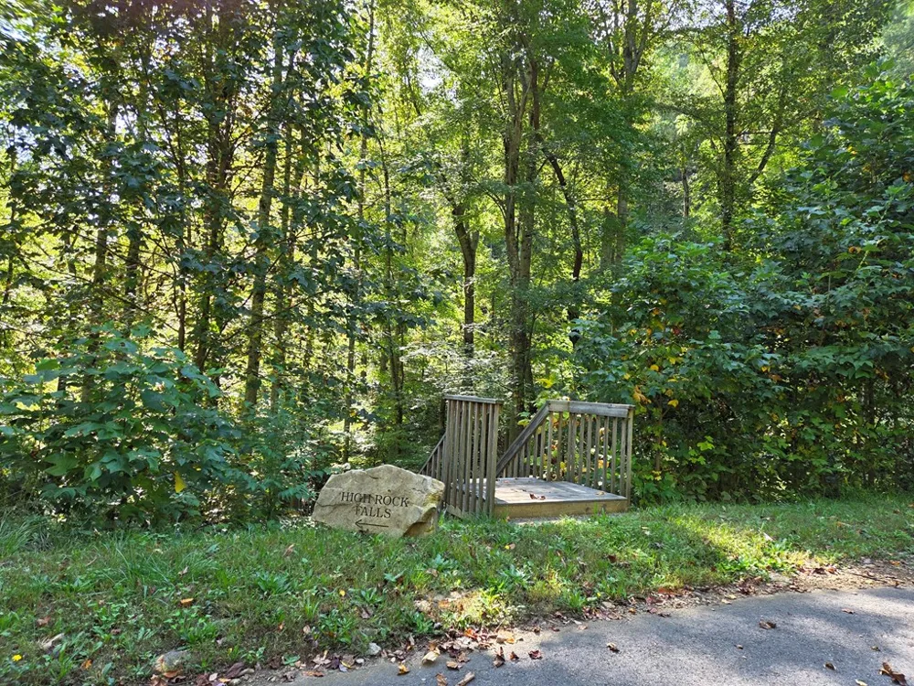 Summit View Dr Canton, NC 28716