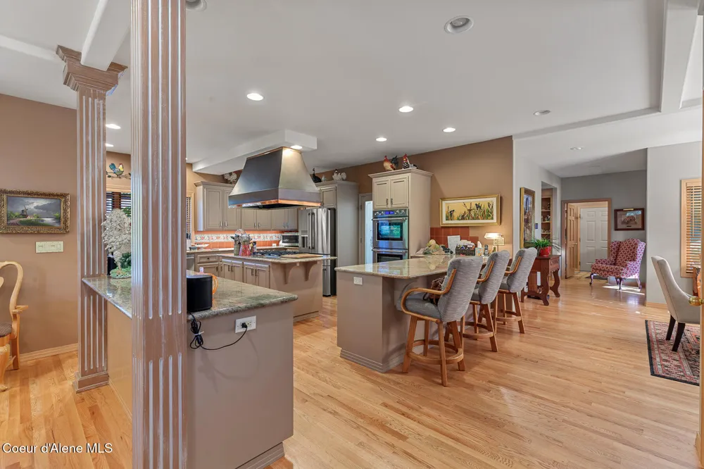 2992 E LAKE FOREST DRIVE Hayden Lake, ID 83835