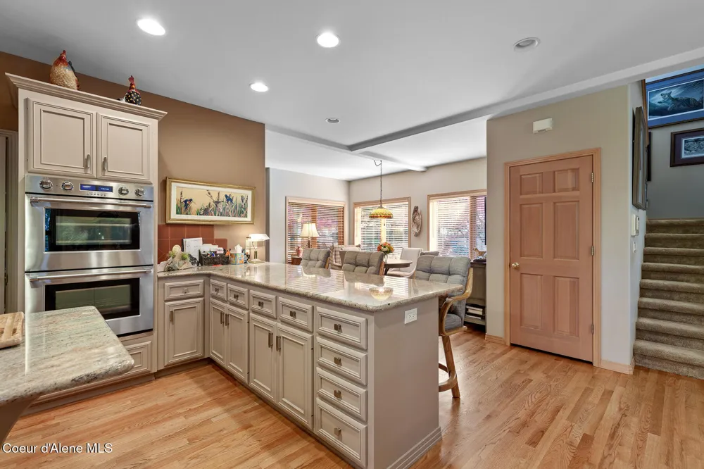 2992 E LAKE FOREST DRIVE Hayden Lake, ID 83835