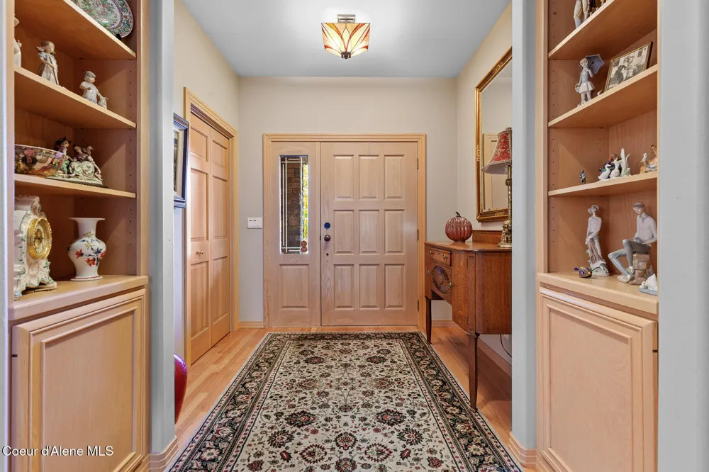 2992 E LAKE FOREST DRIVE Hayden Lake, ID 83835