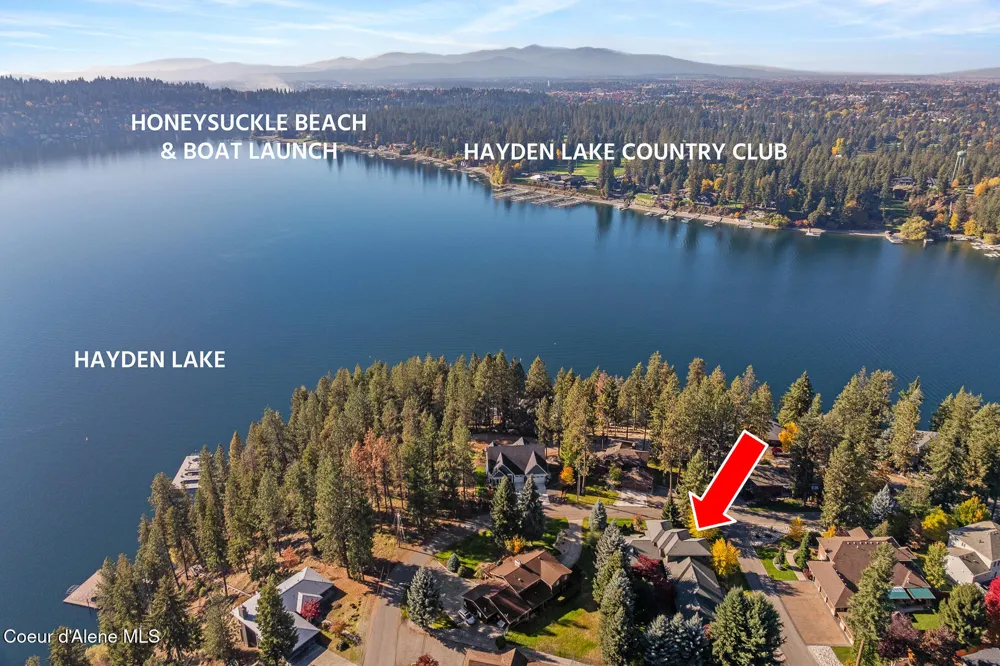 2992 E LAKE FOREST DRIVE Hayden Lake, ID 83835