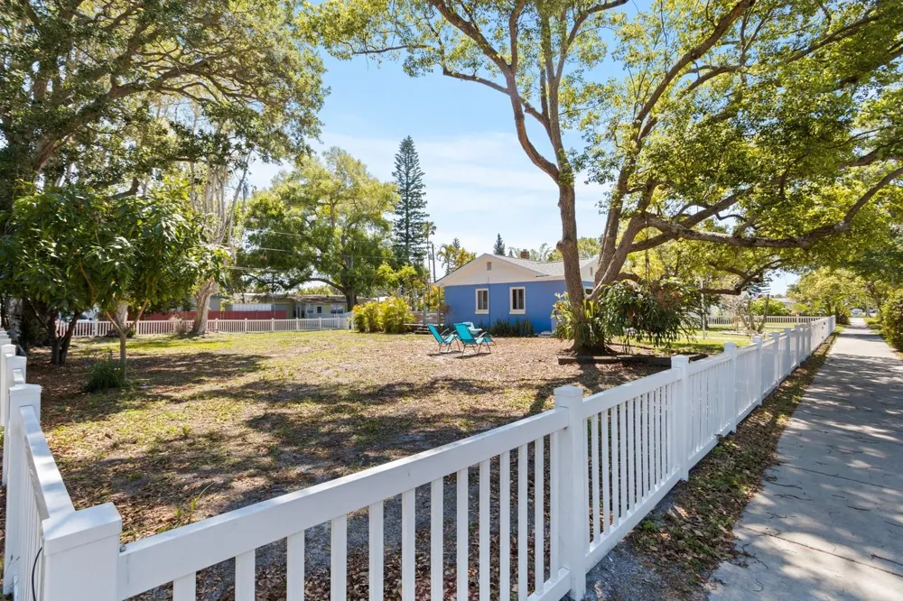 2800 TIFTON ST #3 Gulfport, FL 33711