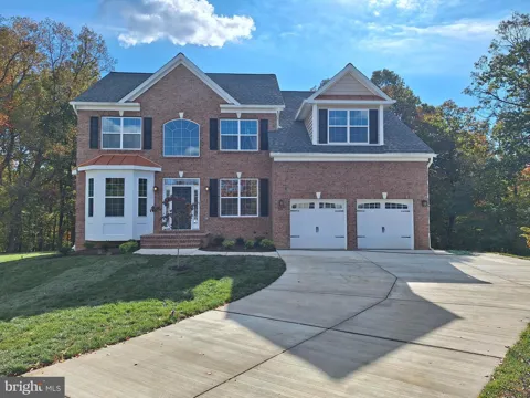 200 LISMORE DRIVE