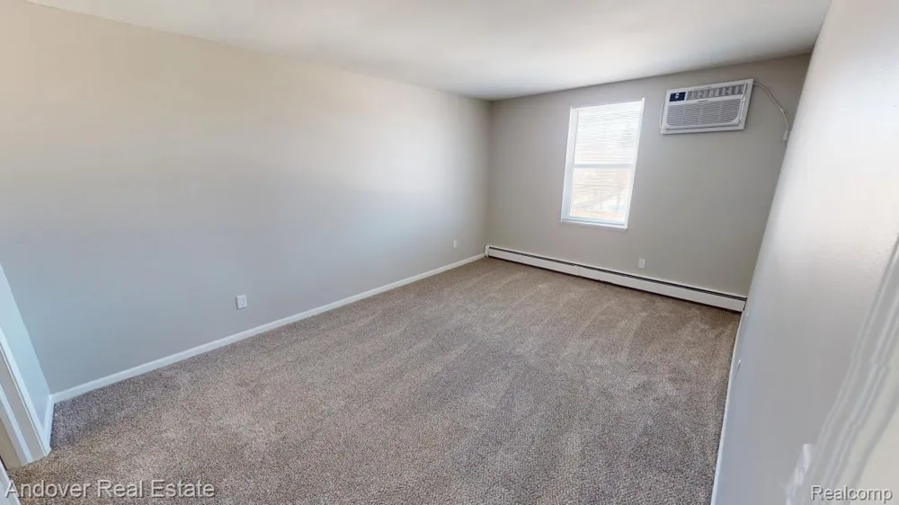 500 E MONROE STREET Dundee Village, MI 48131