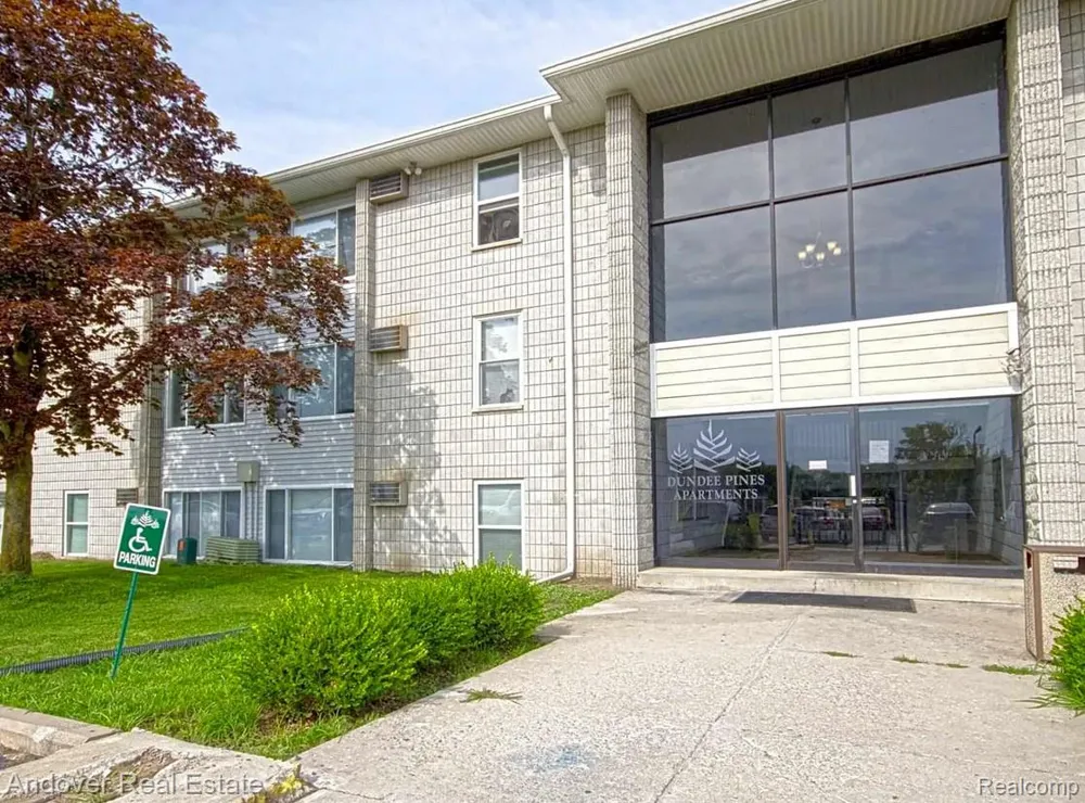 500 E MONROE STREET Dundee Village, MI 48131