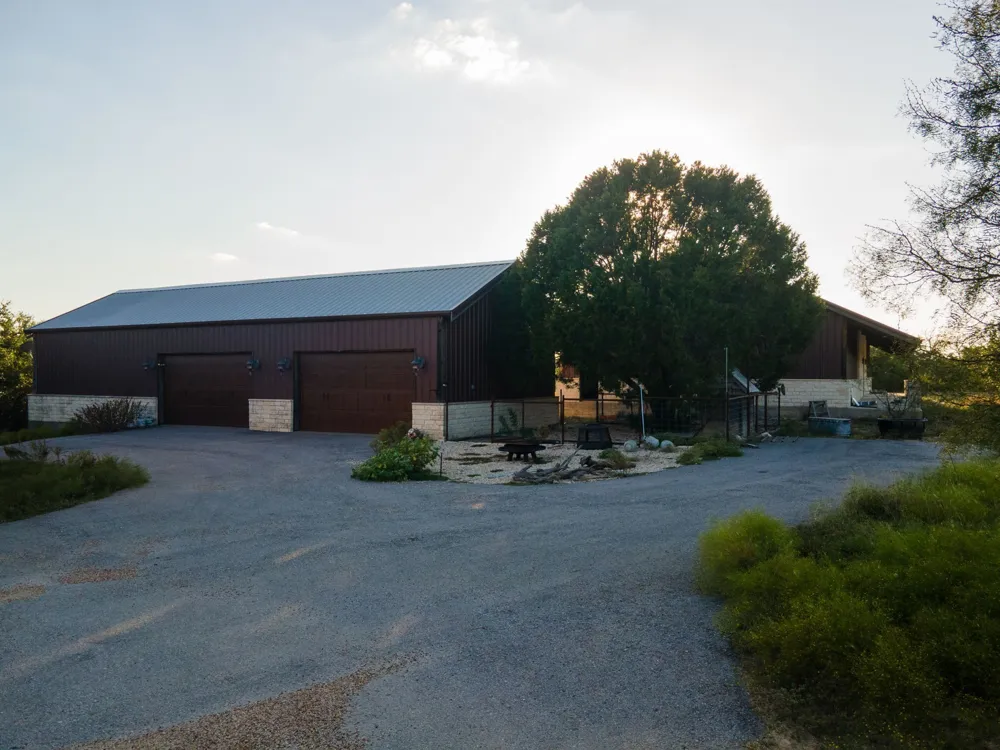 388 cr 3500 Lampasas, TX 76550