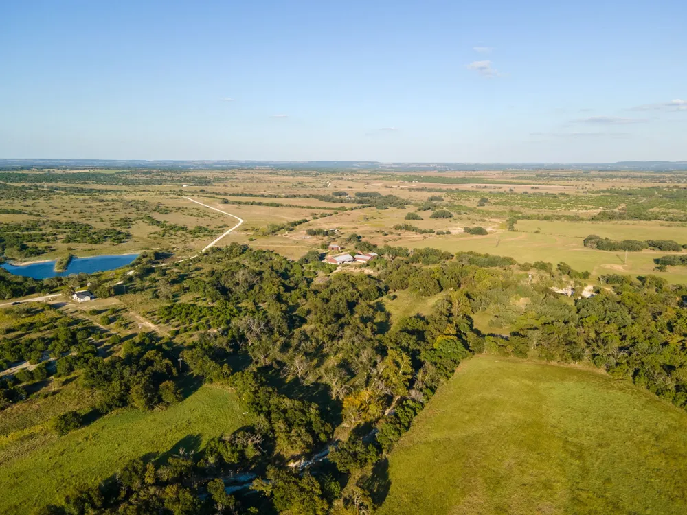 388 cr 3500 Lampasas, TX 76550