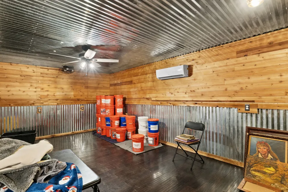 388 cr 3500 Lampasas, TX 76550