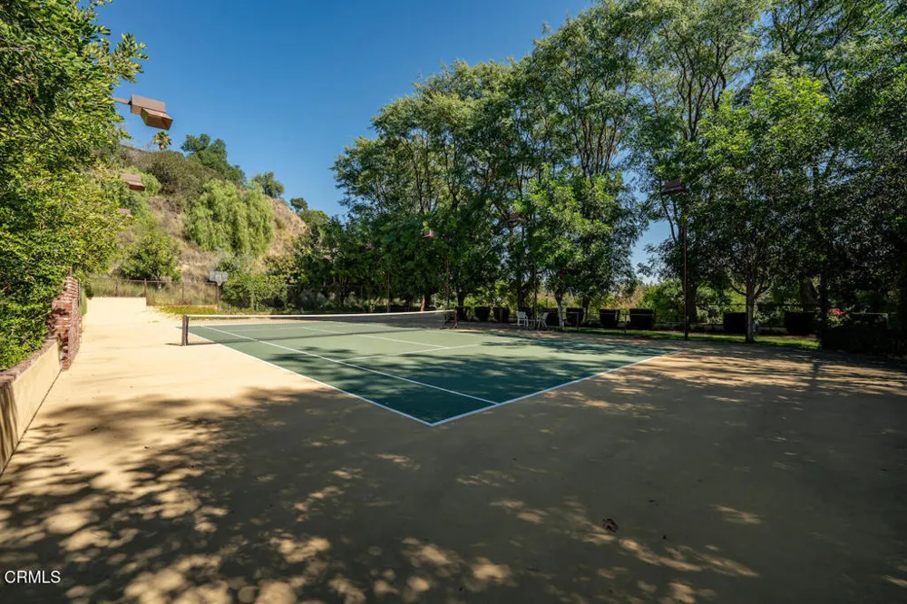 427 Long Canyon Road Bradbury, CA 91008