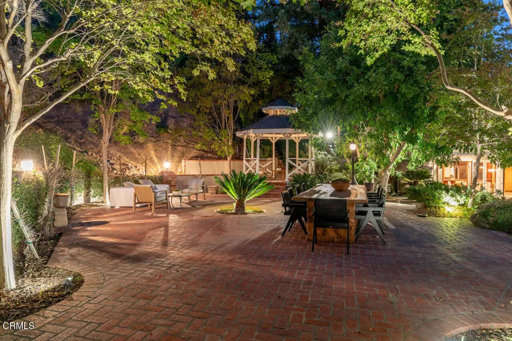 427 Long Canyon Road Bradbury, CA 91008