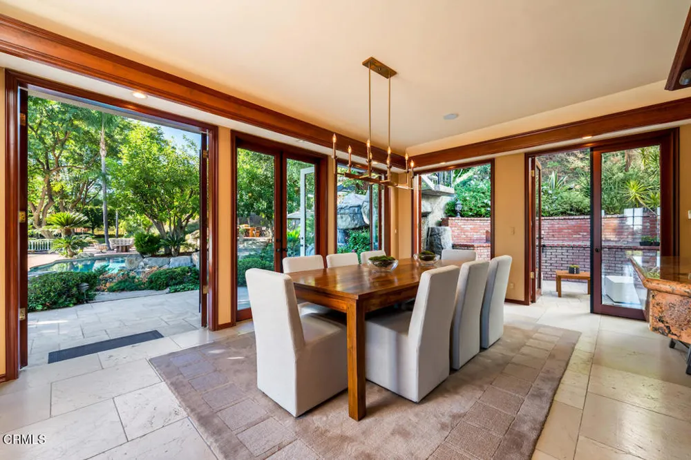 427 Long Canyon Road Bradbury, CA 91008