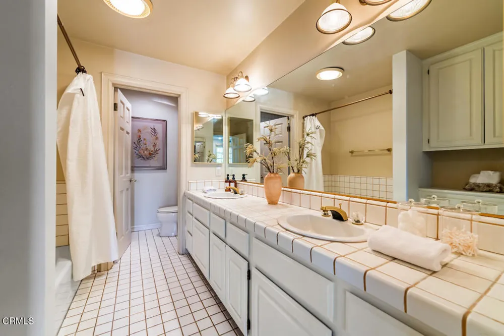 427 Long Canyon Road Bradbury, CA 91008