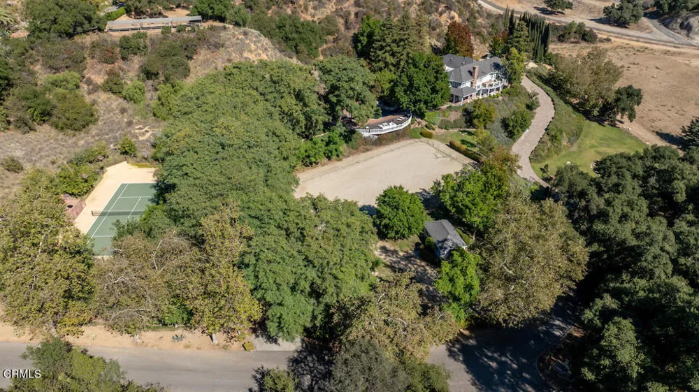 427 Long Canyon Road Bradbury, CA 91008