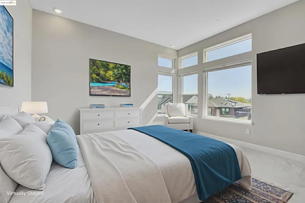 210 Waters Park Cir #304 San Mateo, CA 94403