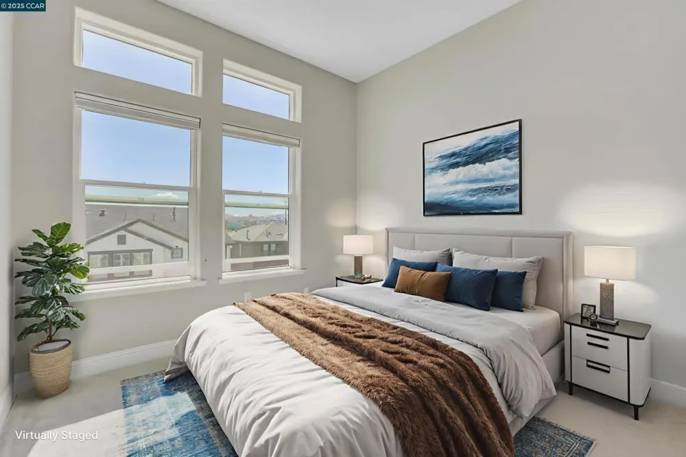 210 Waters Park Cir #304 San Mateo, CA 94403
