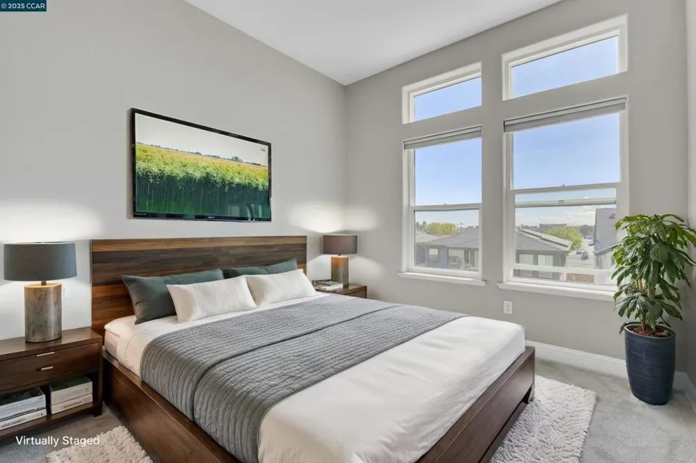 210 Waters Park Cir #304 San Mateo, CA 94403