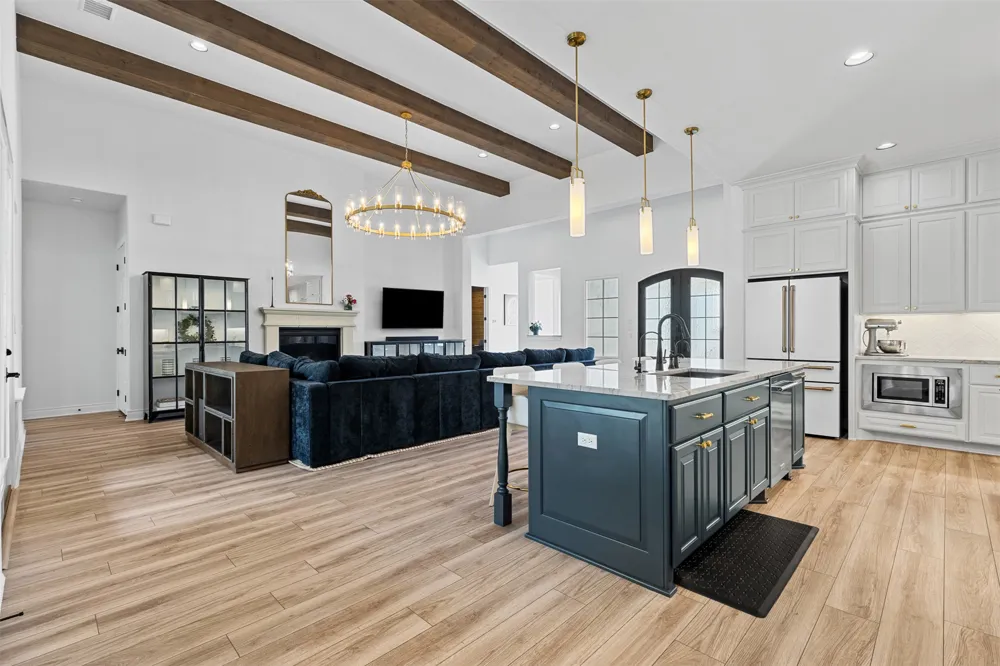 109 Star Thistle Trail Georgetown, TX 78628