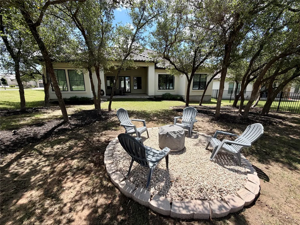109 Star Thistle Trail Georgetown, TX 78628