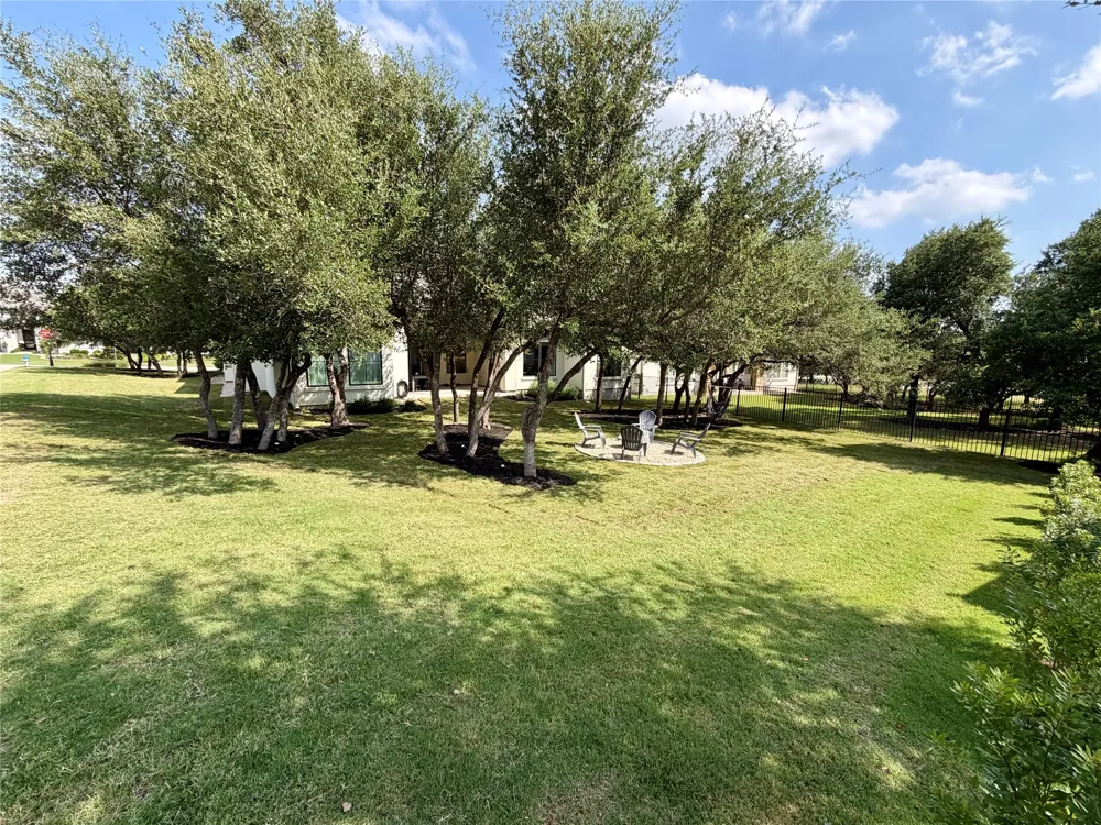 109 Star Thistle Trail Georgetown, TX 78628