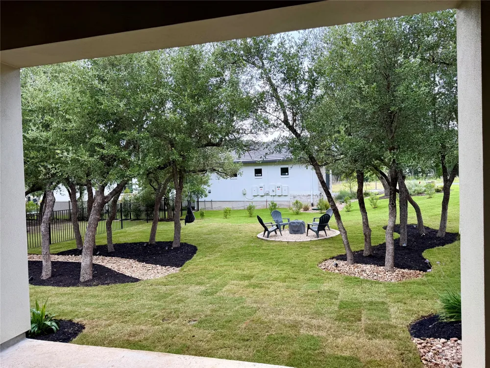 109 Star Thistle Trail Georgetown, TX 78628
