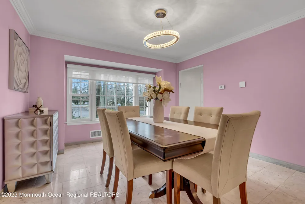2912 Logan Road Oakhurst, NJ 07755