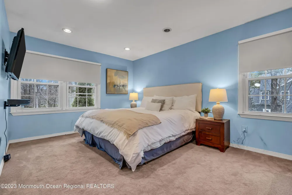 2912 Logan Road Oakhurst, NJ 07755