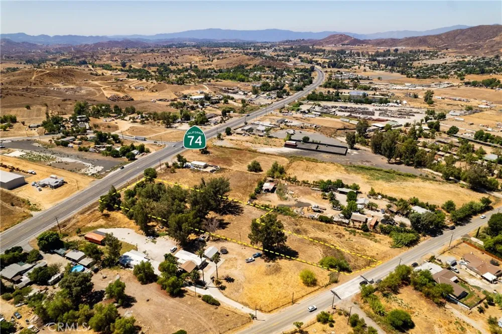 24603 Highway 74 Perris, CA 92570