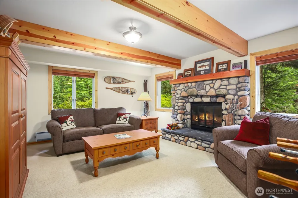 22 Alpental Street Snoqualmie Pass, WA 98068