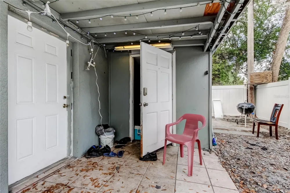 4532 DEVONSHIRE ROAD Tampa, FL 33634