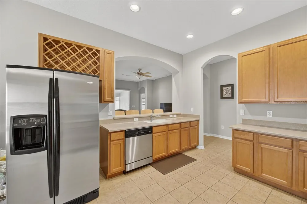 424 DOWN PINE DRIVE Seffner, FL 33584