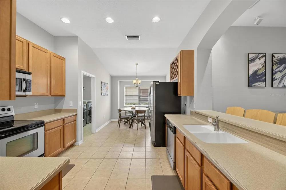 424 DOWN PINE DRIVE Seffner, FL 33584