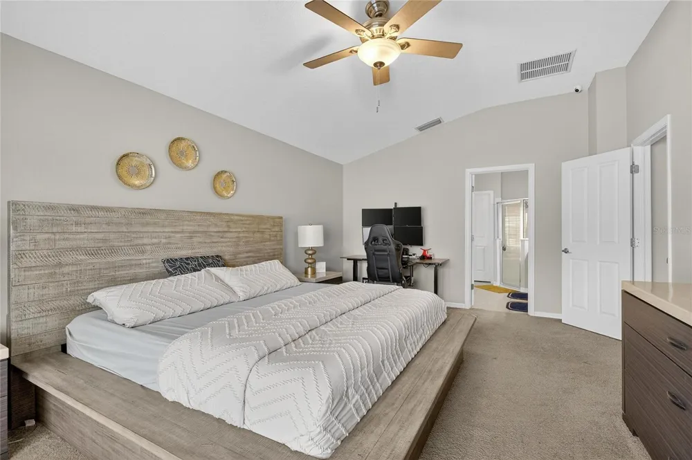 424 DOWN PINE DRIVE Seffner, FL 33584