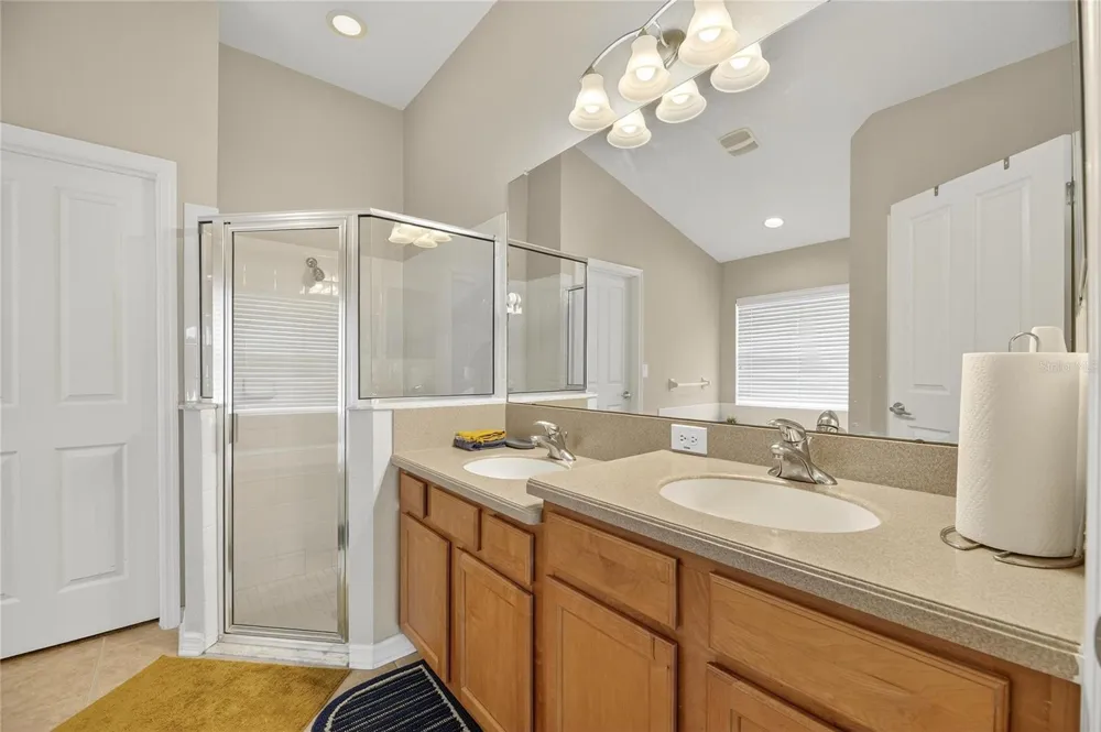 424 DOWN PINE DRIVE Seffner, FL 33584