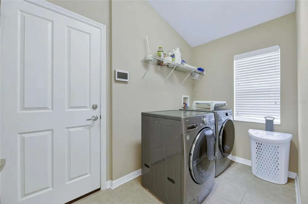 424 DOWN PINE DRIVE Seffner, FL 33584