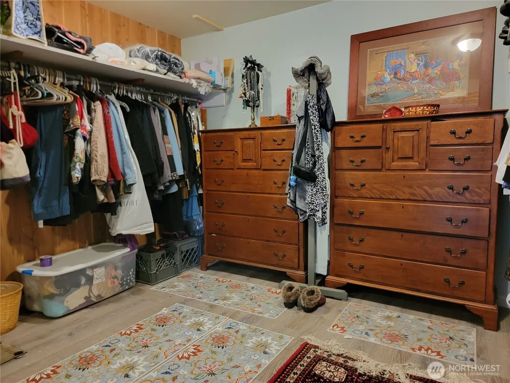 55 Gold Mountain Road Republic, WA 99166